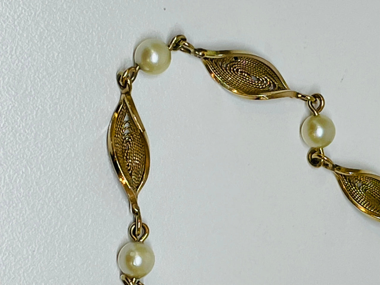 Inayah- Gold Filled Faux Pearl Bracelet Devil's Details 