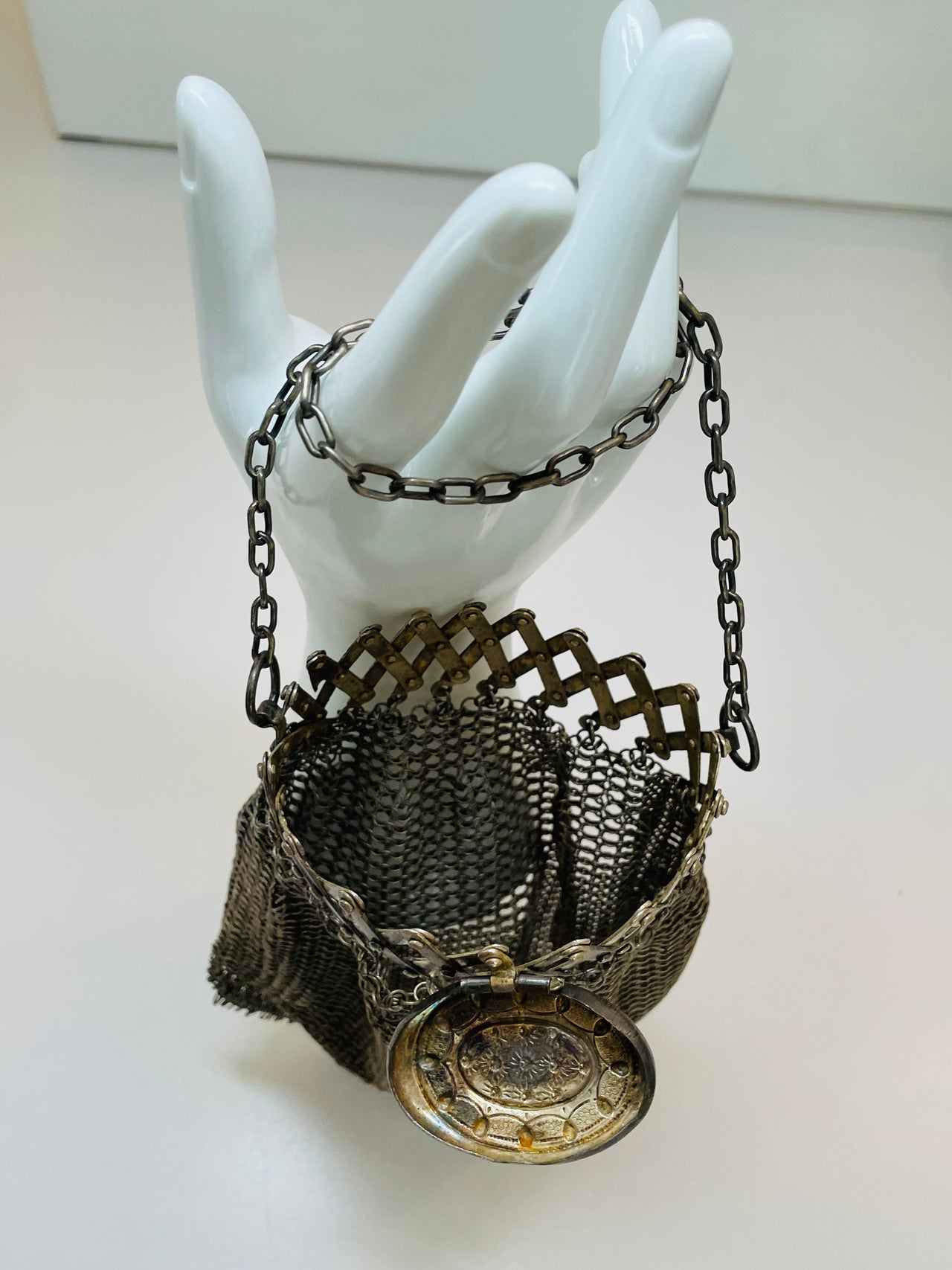 Accordion Silver Chainmail Purse