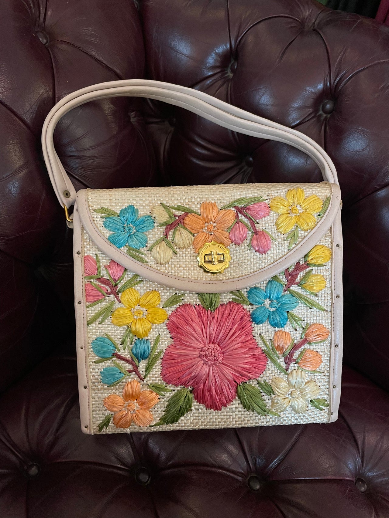 1960s Oversized Floral Raffia Purse Devil's Details 