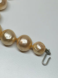 Thumbnail for 1960’s Pink Pearl Large Beaded Strand Devil's Details 
