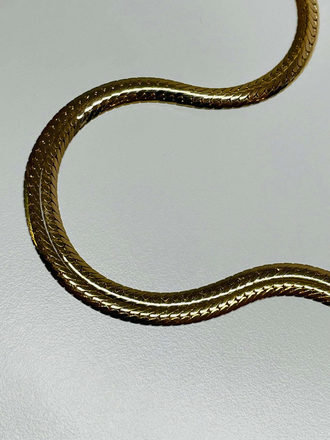 30 inch Gold Herringbone Chain Devil's Details 