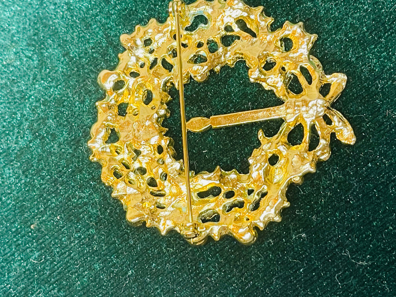 Holiday Wreath with Candle