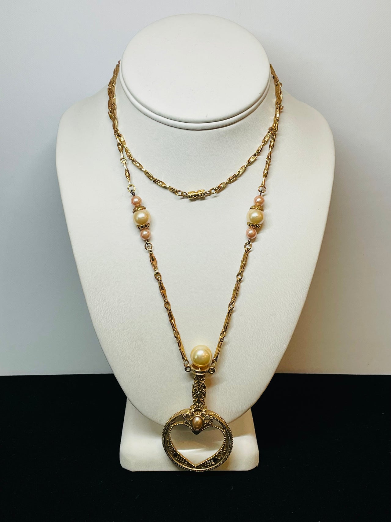 Rose Gold Heart Magnifying Glass Necklace