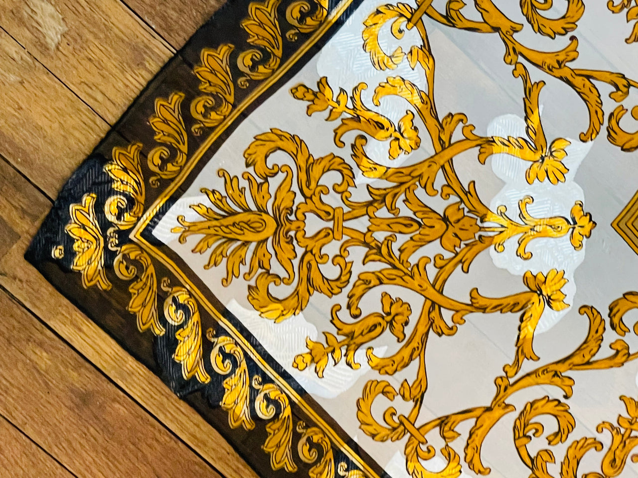 Liz Claiborne Black and Gold Scarf