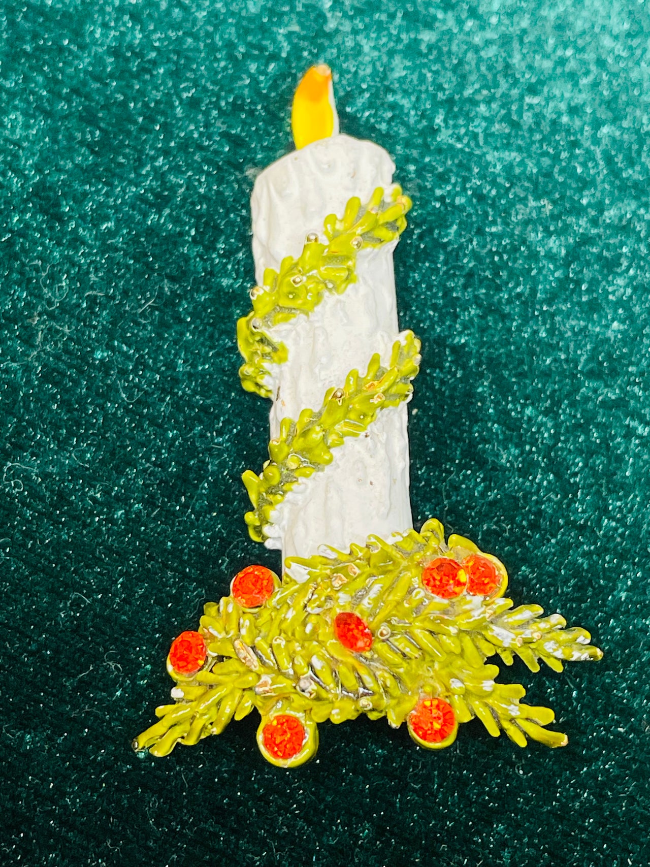 Holiday Candle Brooch