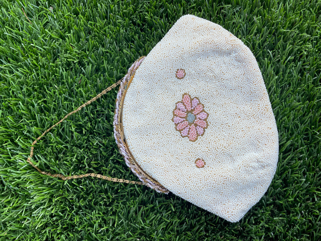 White &Pink Antique Beaded Purse