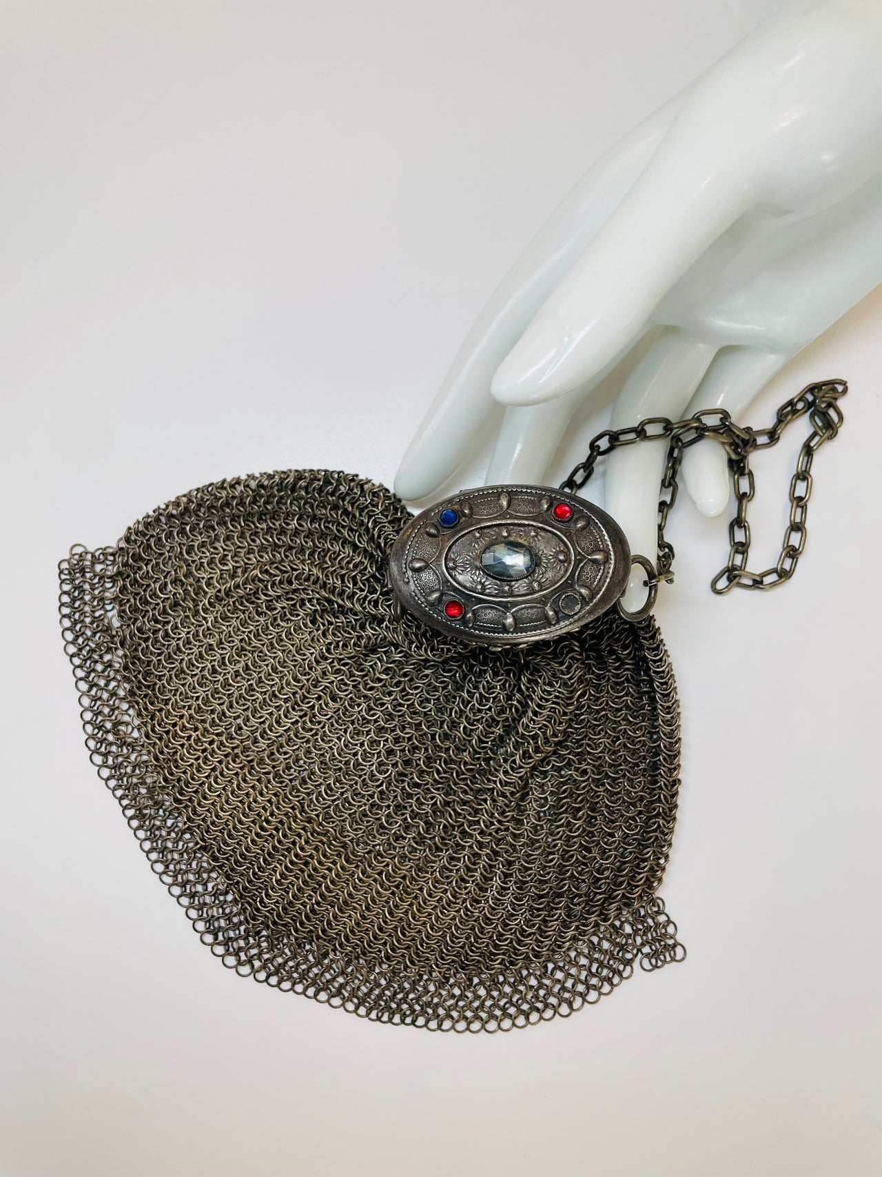 Accordion Silver Chainmail Purse
