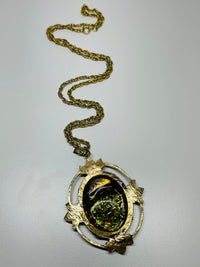 Thumbnail for Abalone Style Necklace Devil's Details 