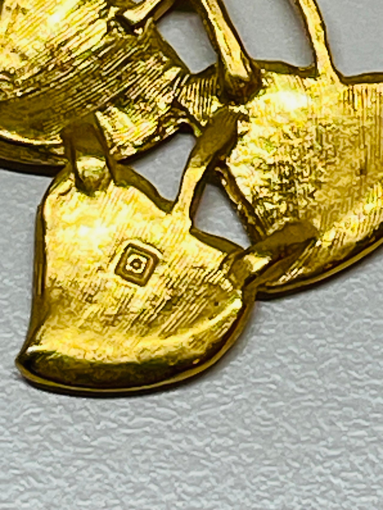 Avon Gold and Leaf Earrings