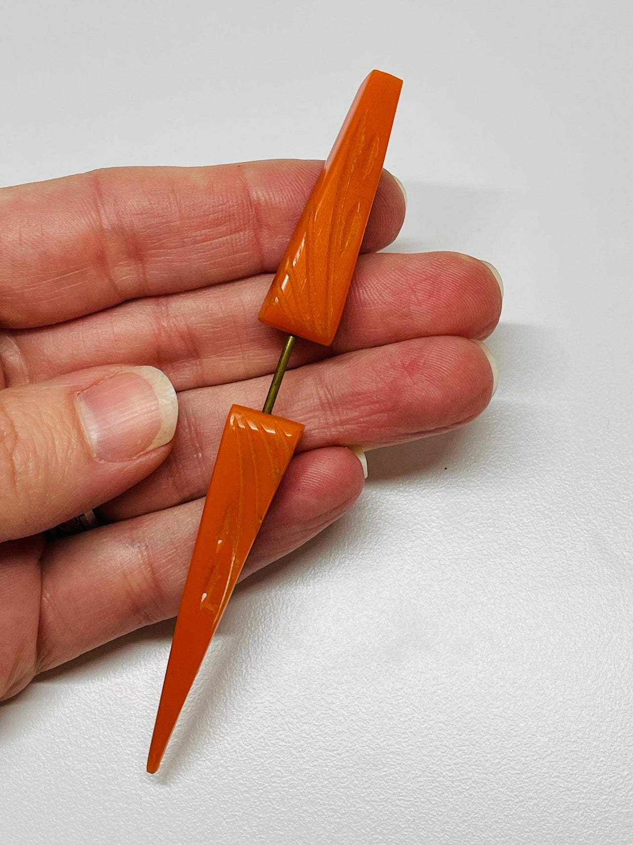 Bakelite Orange Brooch Devil's Details 