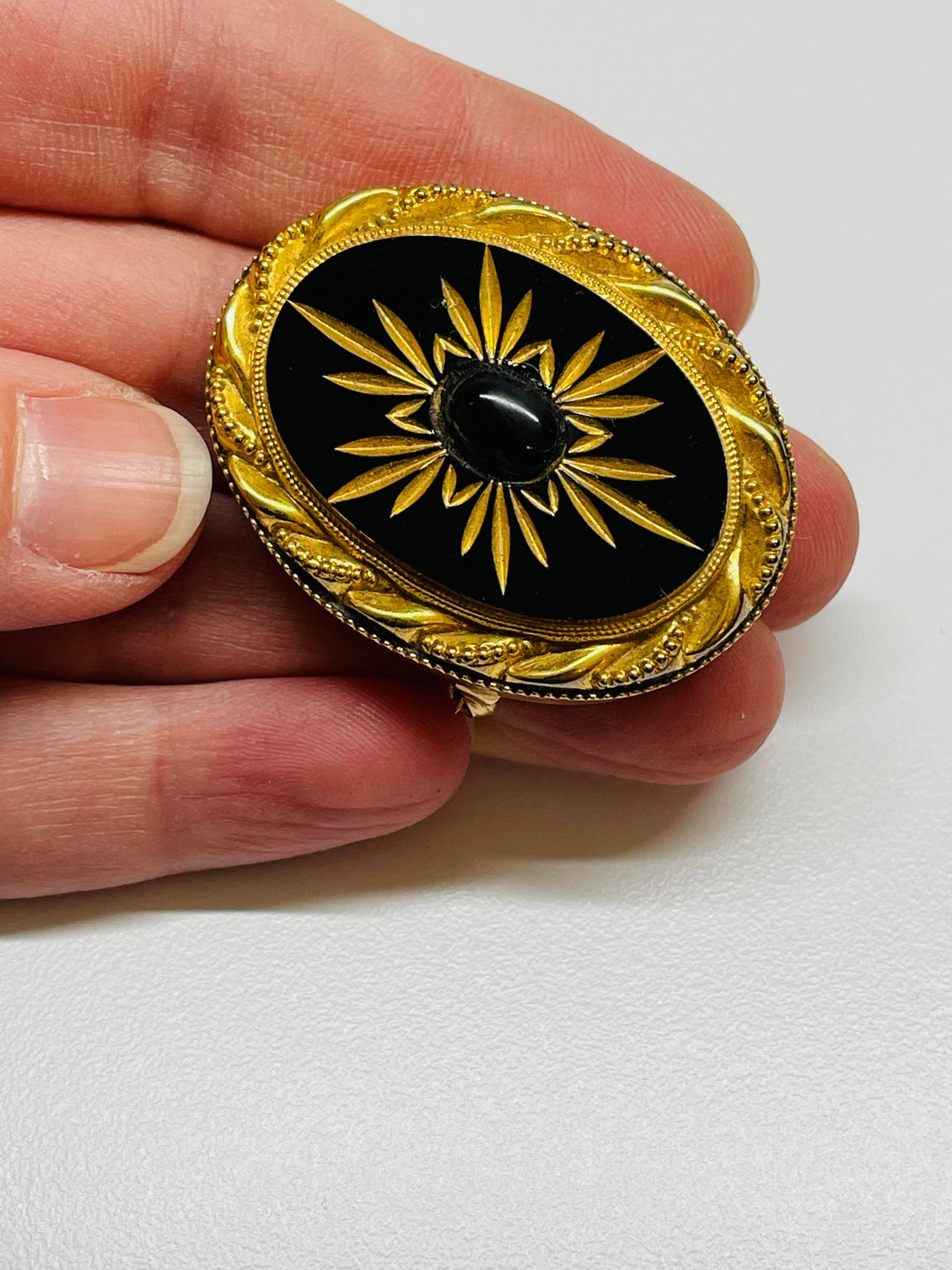 Black and Gold Oval Brooch Devil's Details 