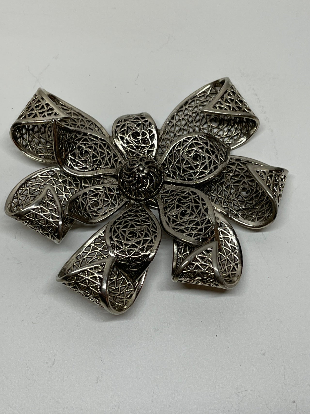 Coro Vendome Silver Filigree Bow Brooch Bloomers and Frocks 