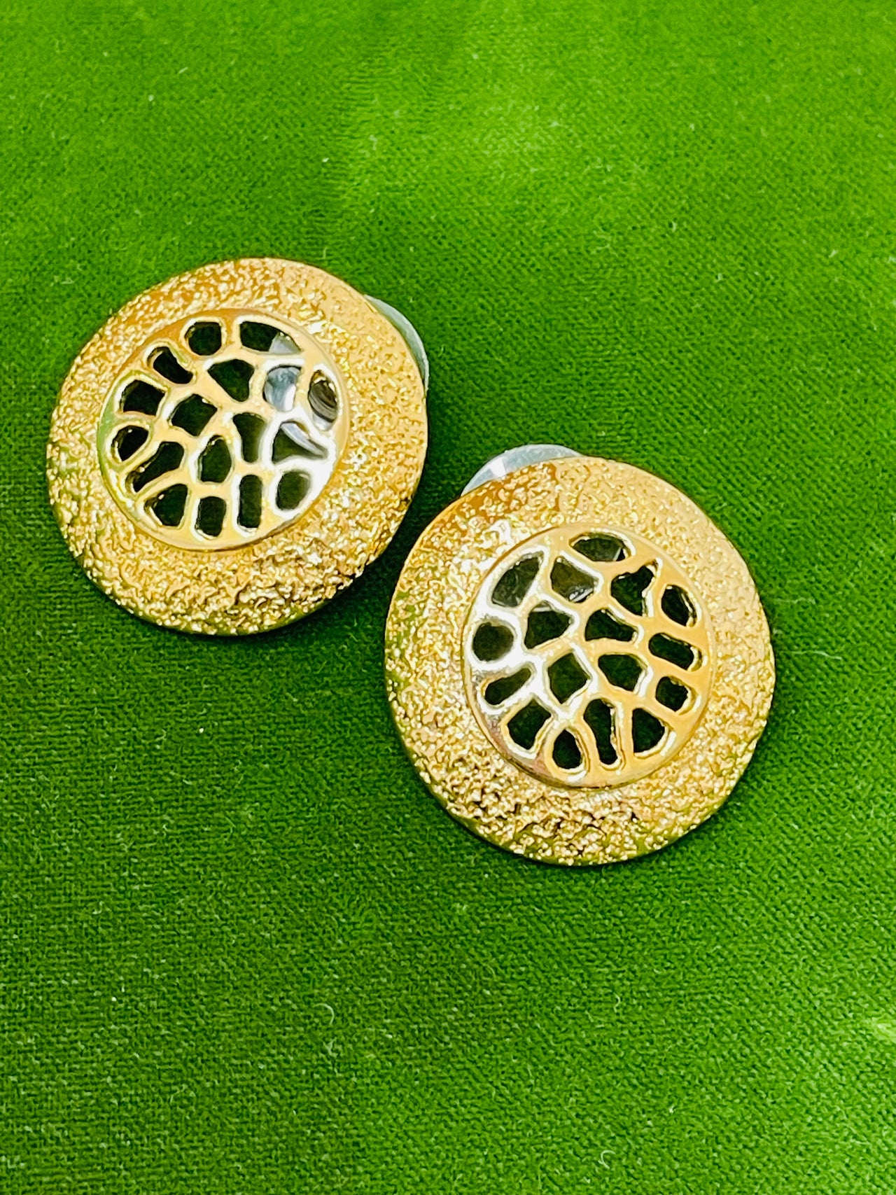 Gold Cut Out Discs Earrings Devil's Details 