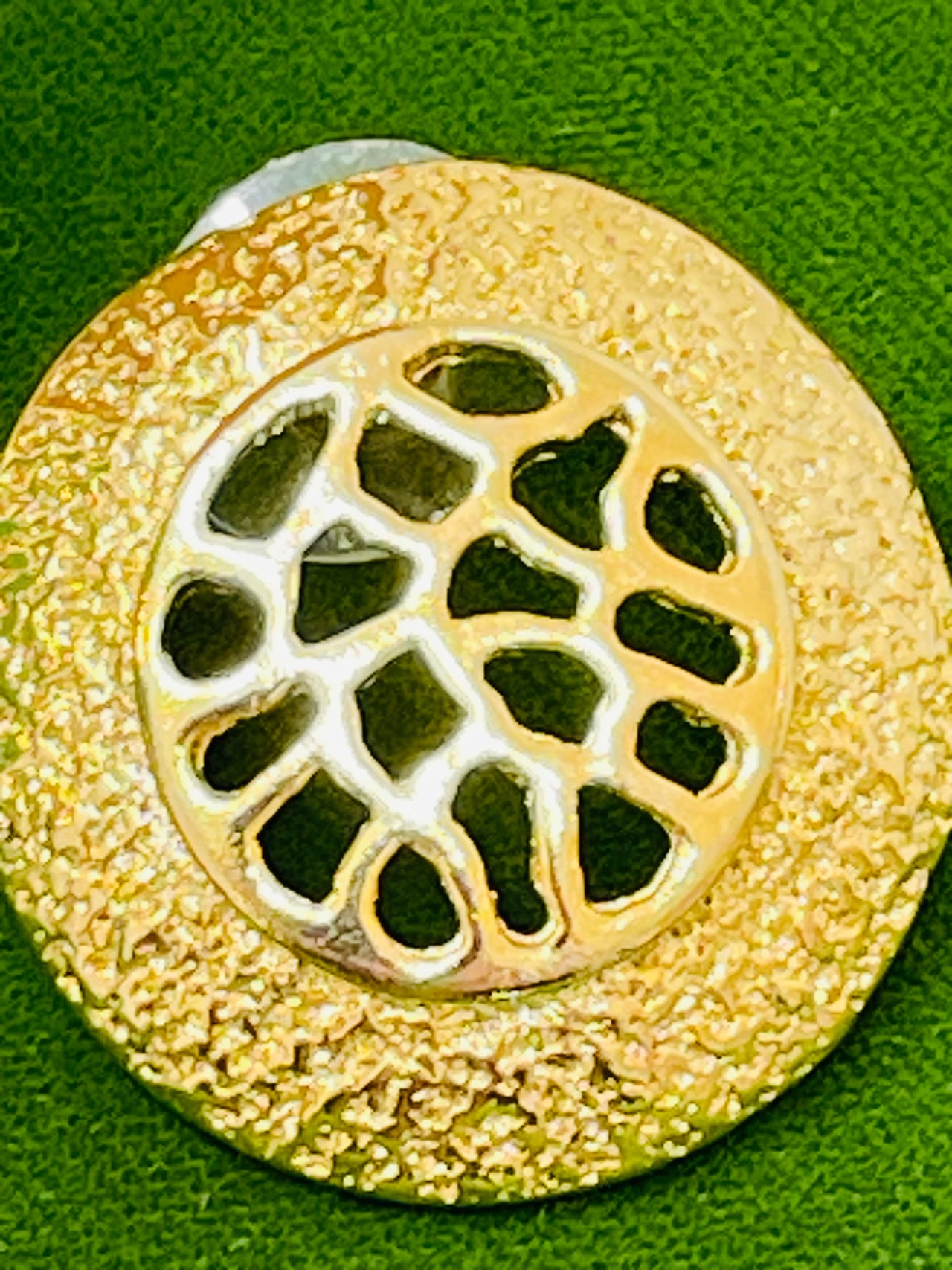 Gold Cut Out Discs Earrings Devil's Details 