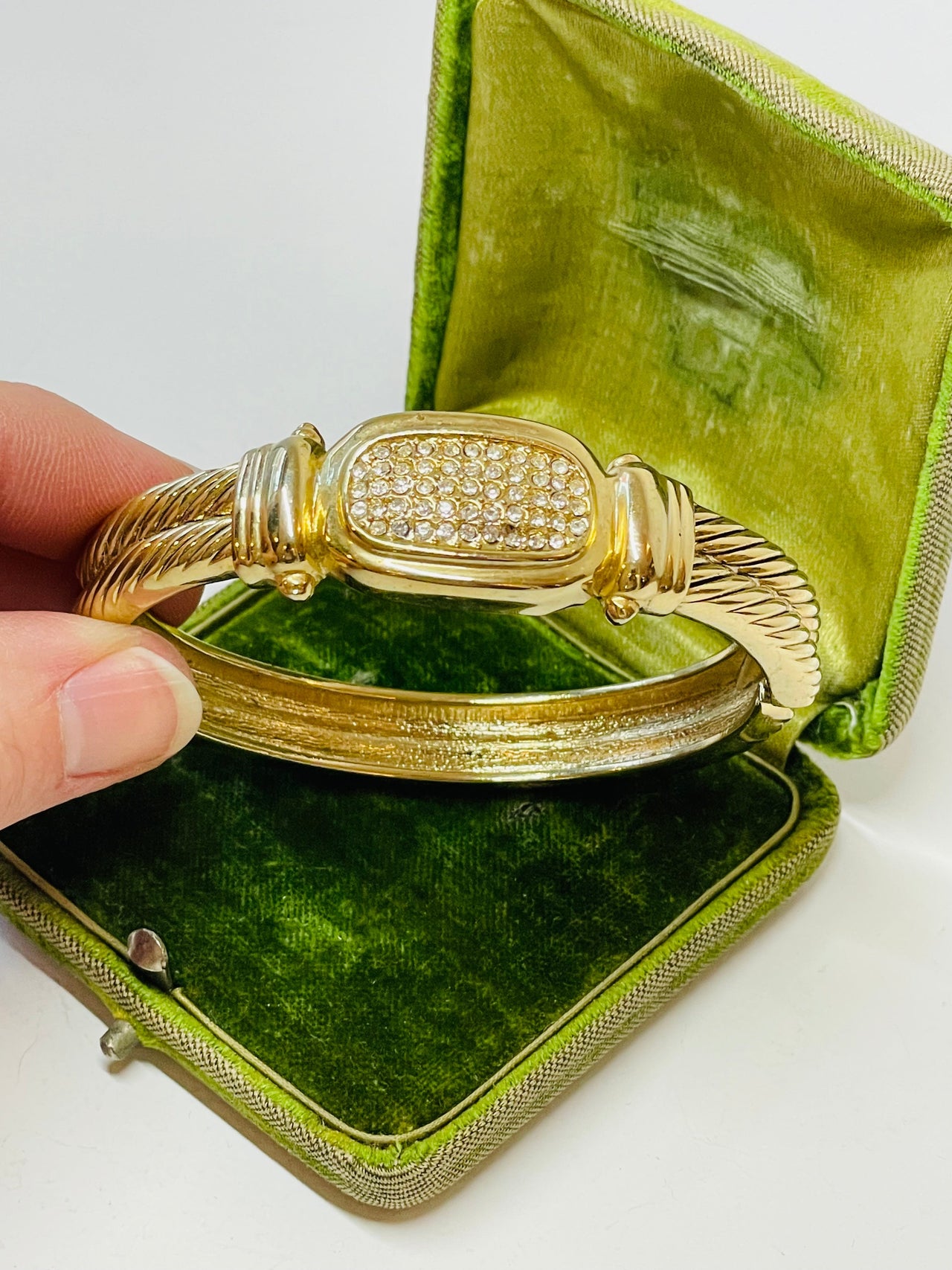 Gold Rhinestone Clamper Bracelet Devil's Details 