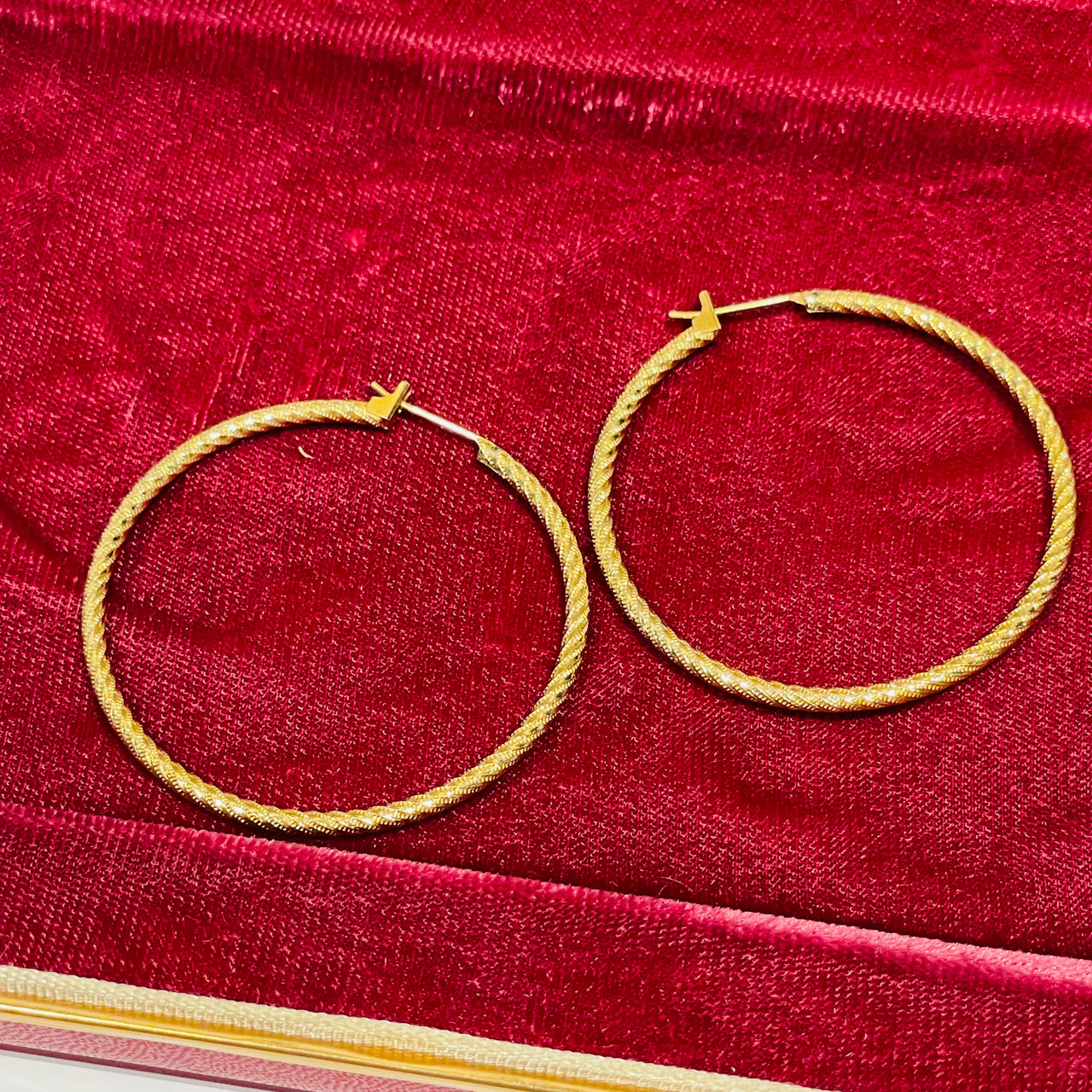 Gold Thin Rope Hoops Bloomers and Frocks 
