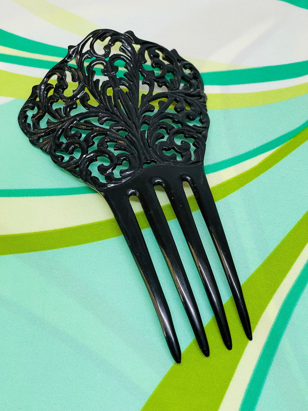 Jane-Hand Carved Hair Combs-Set Devil's Details 