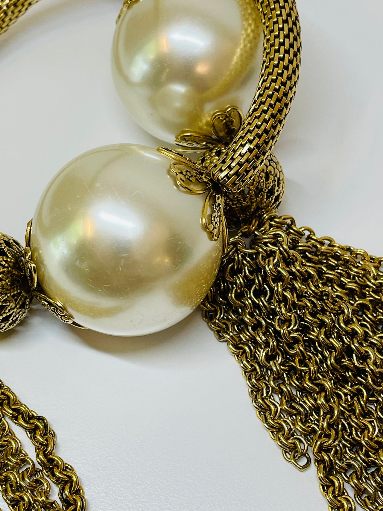 Julie Rubaro Oversized Double Large Pearl Necklace Devil's Details 