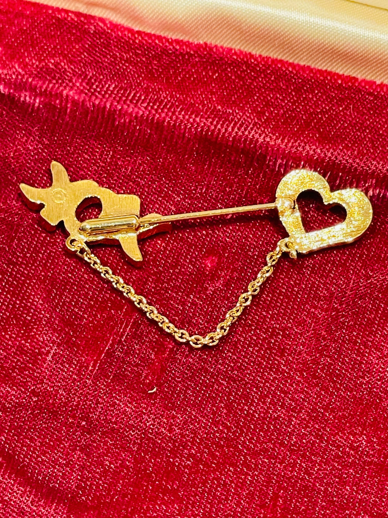 Kira.Heart and XOX Bar and Chain Brooch Jewelry Bloomers and Frocks 
