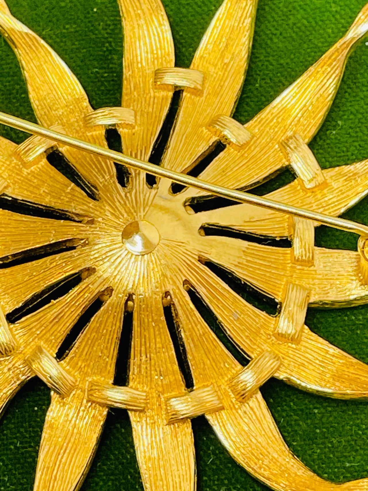 Large Gold Sun Brooch with Pearl Center Devil's Details 