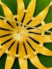 Thumbnail for Large Gold Sun Brooch with Pearl Center Devil's Details 