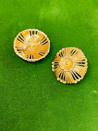 Thumbnail for Monet Gold Flower Clip on Earrings Devil's Details 
