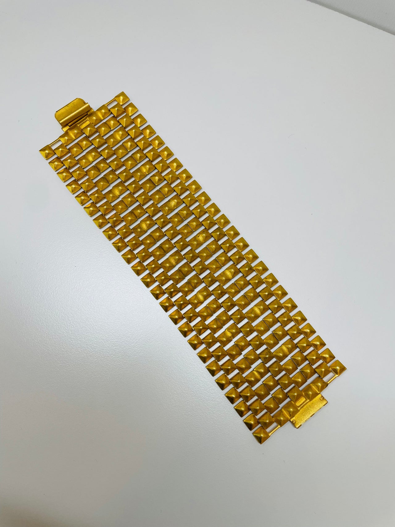 Rare 1991-1995Van Wyx Bijou Wide Matte Gold Bracelet “Smithsonian “ Devil's Details 