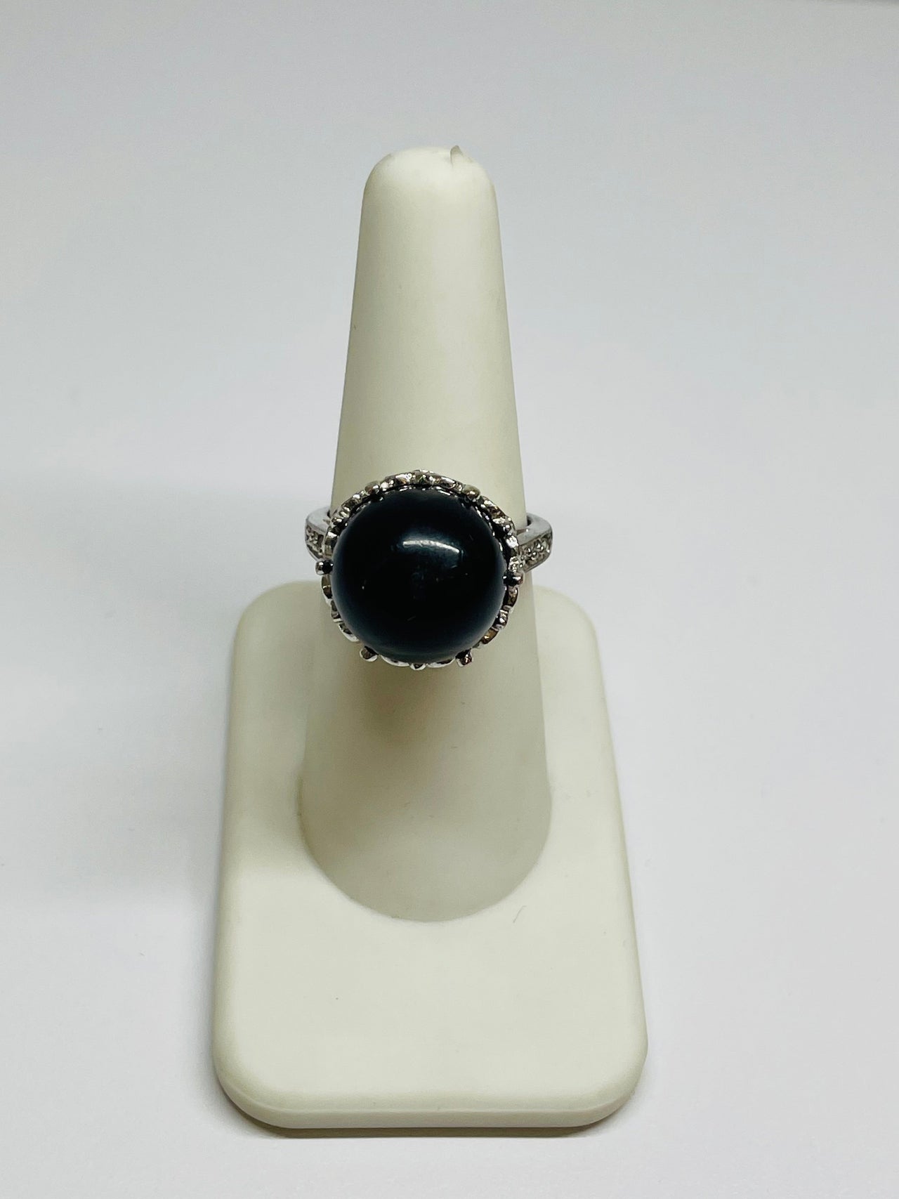 Silver Ring with Black Ball Stone Devil's Details 