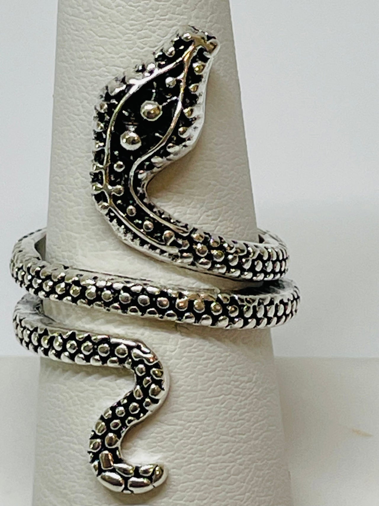 Small Silvertone Coiled Snake Ring Devil's Details 