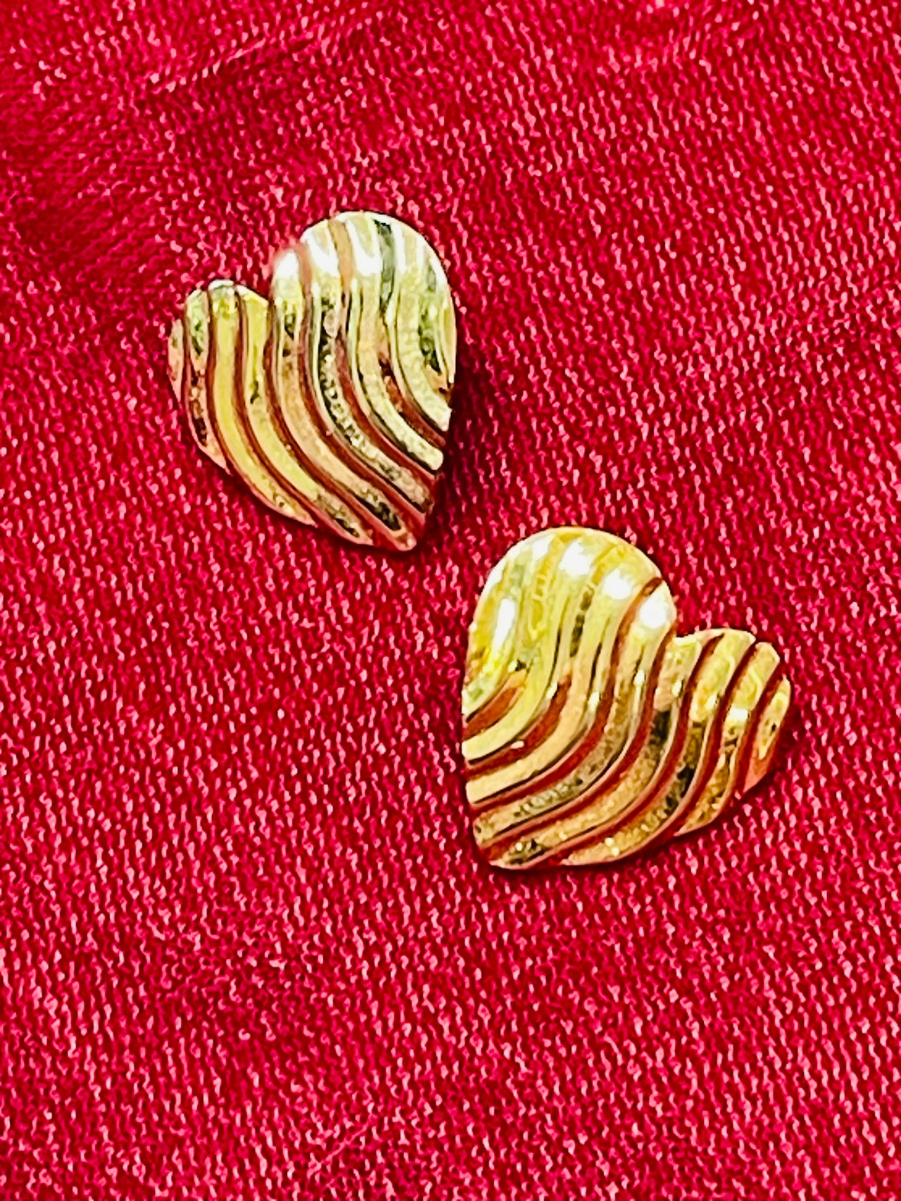 Textured Heart Stud Earrings Jewelry Bloomers and Frocks 