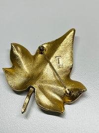 Thumbnail for Trifari White and Gold Leaf Brooch Devil's Details 