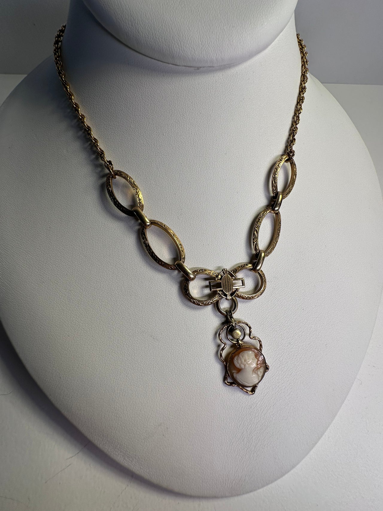 Victorian Gold Fill Cameo Necklace Bloomers and Frocks 