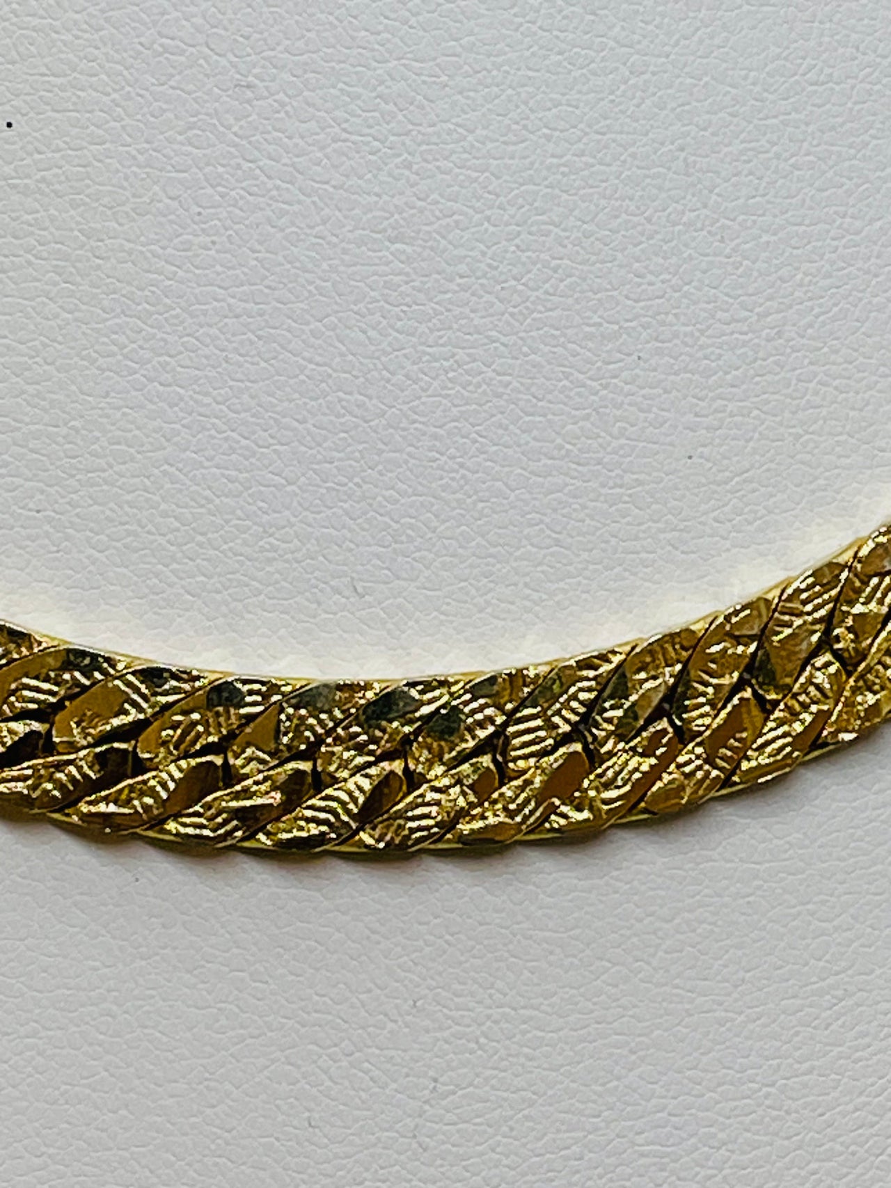 Wide Gold Chain Devil's Details 
