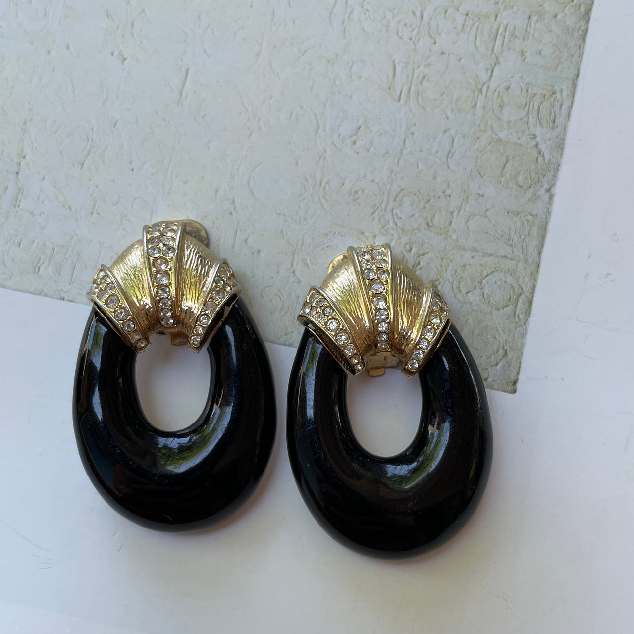 Black and gold clip on earrings Jewelry Bloomers and Frocks 