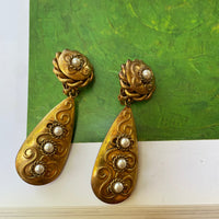 Thumbnail for Designer Butler and Wilson Gold Pearl Clip On Earrings Jewelry Bloomers and Frocks 
