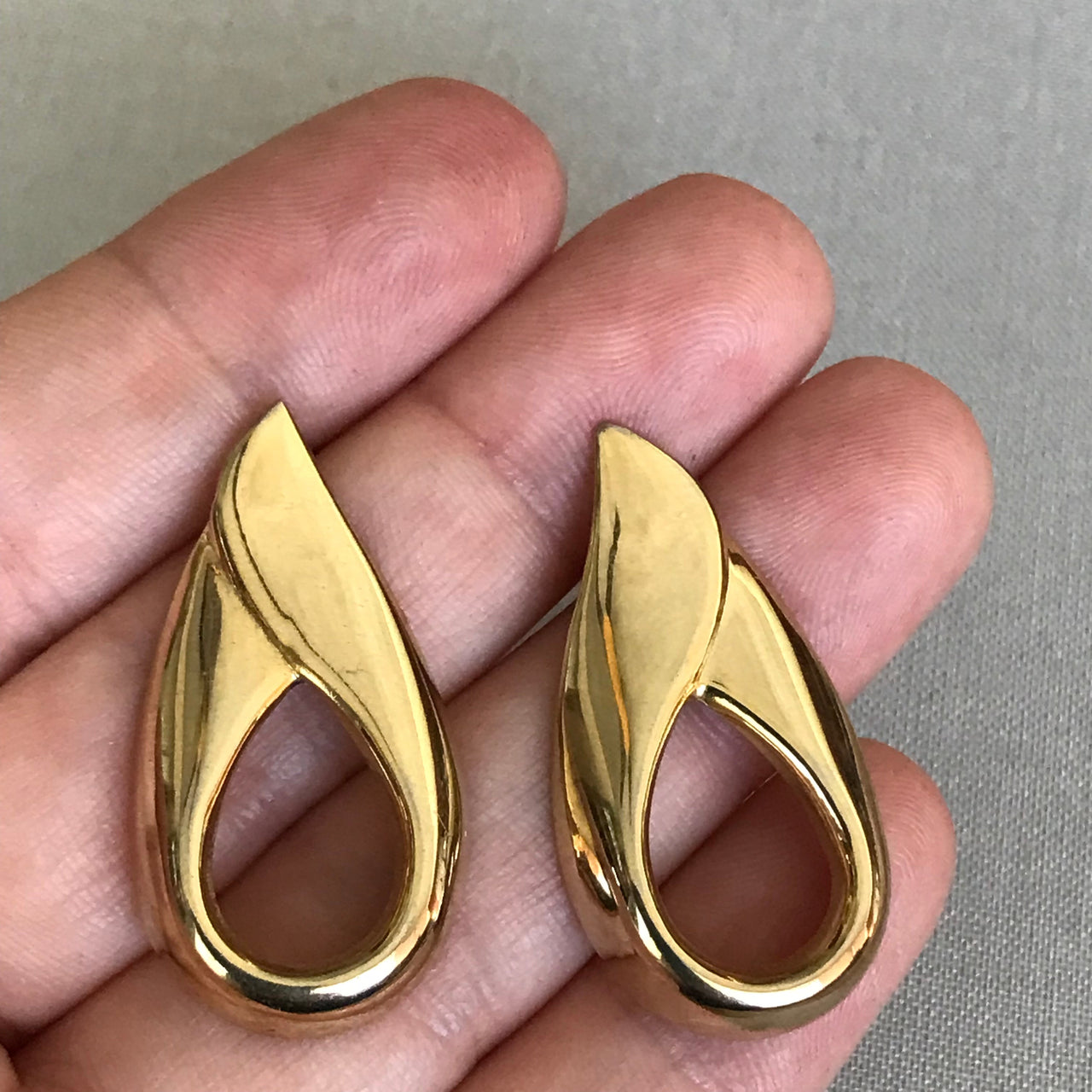 Gold Abstract Teardrop Shape Pierced Earrings Jewelry Bloomers and Frocks 