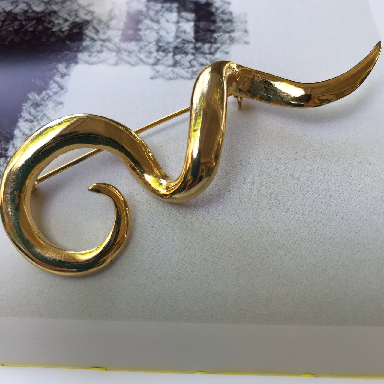 Gold Squiggle Brooch Jewelry Bloomers and Frocks 