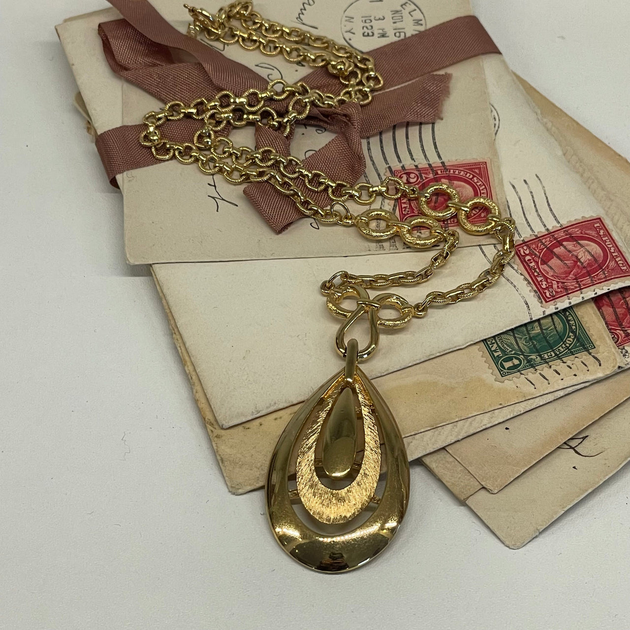 Gold Trifari Teardrop Necklace Bloomers and Frocks 